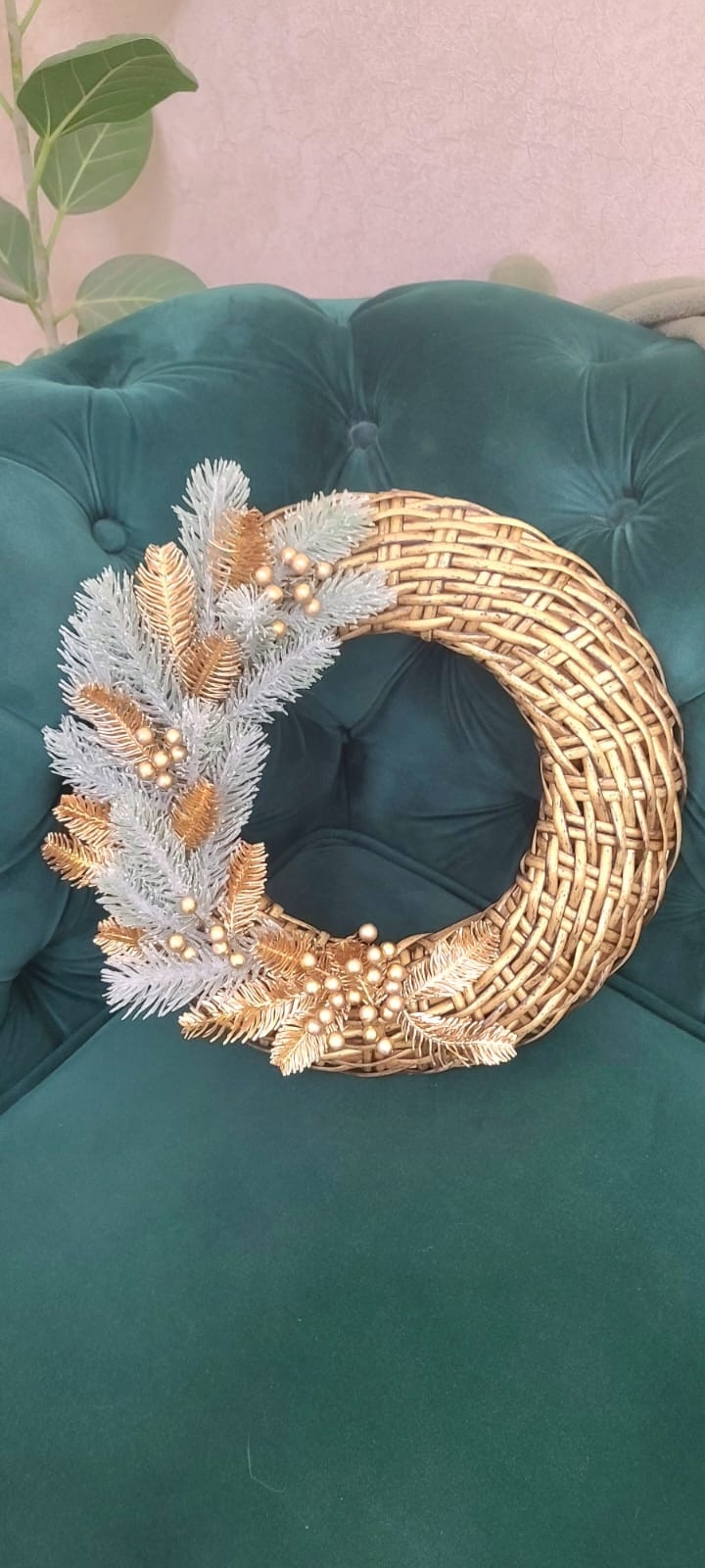 "Не упустите шанс: розыгрыш мешка ротанга от Клуба 'Сияние жизни для женщин 60+'!"