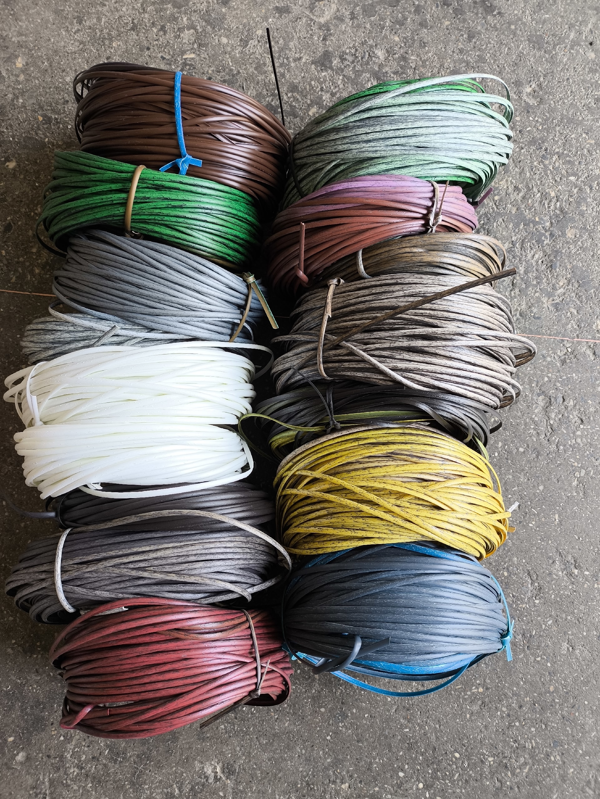 "Розыгрыш шикарного ротанга: сделай заказ до 20 октября и выиграй мешок градиентов!"