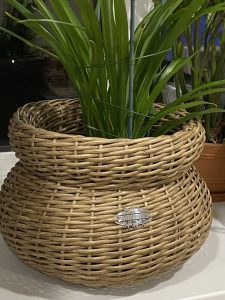 "Горшочек счастья из ротанга Медиум от Надежды Слепухиной: заказывайте красивый ротанг в сообщения группы!"