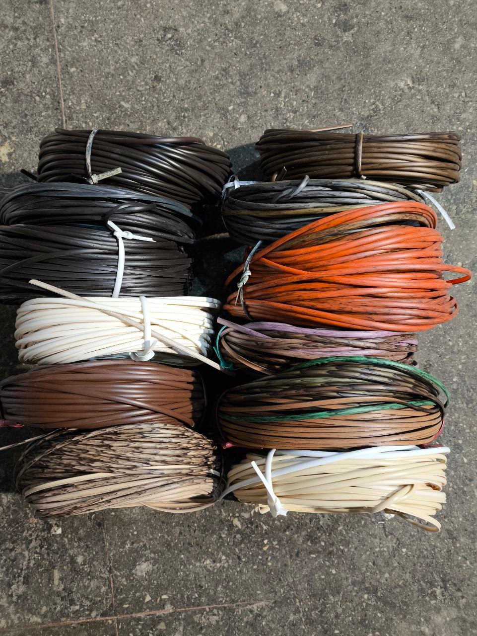 Новые полутрубки средней жесткости с градиентами! 🌈 Лот 9 кг всего за 3690 рублей + доставка!