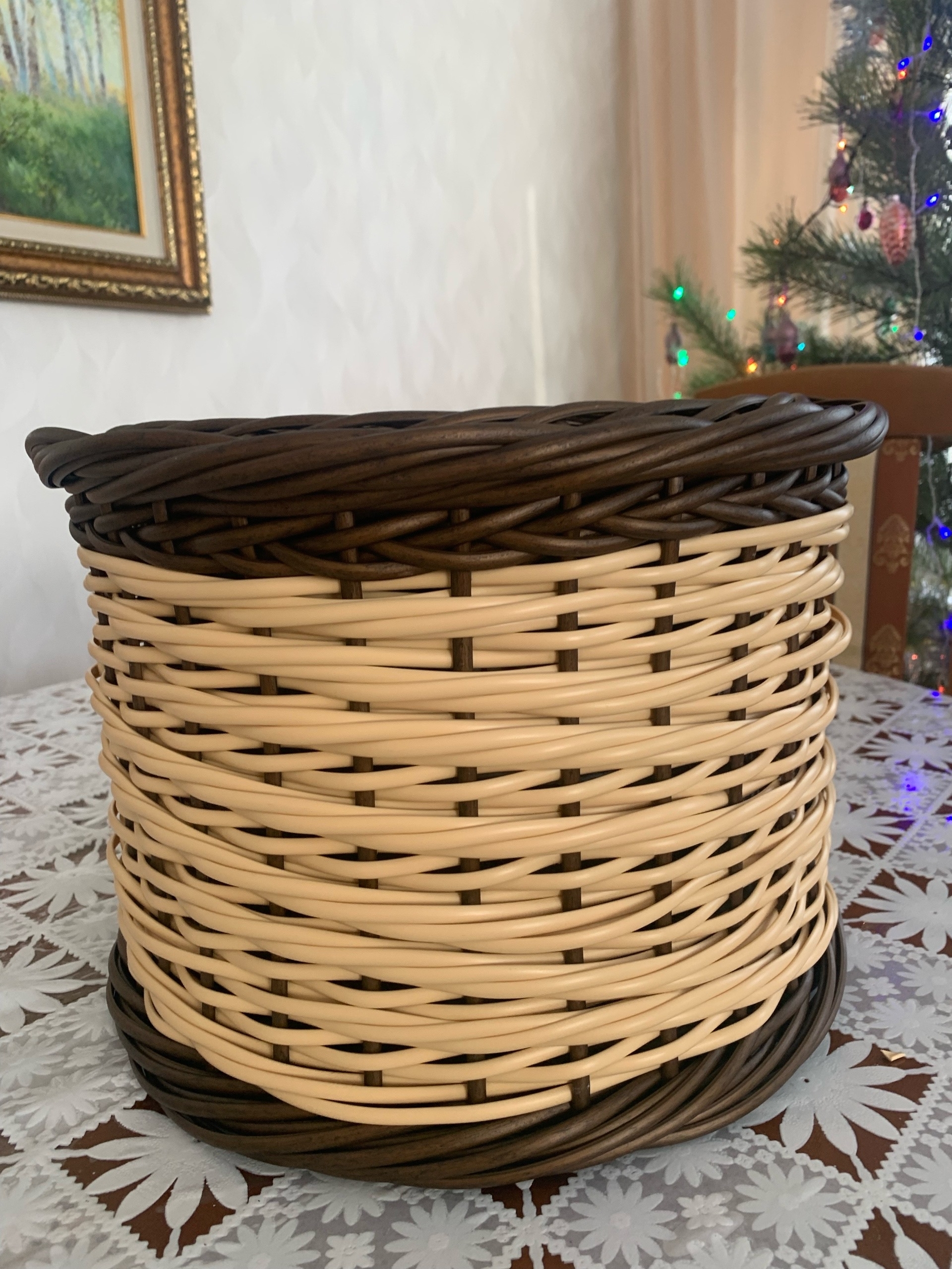 "Первое кашпо Римы Мустафиной: красота из ротанга для вашего интерьера!"