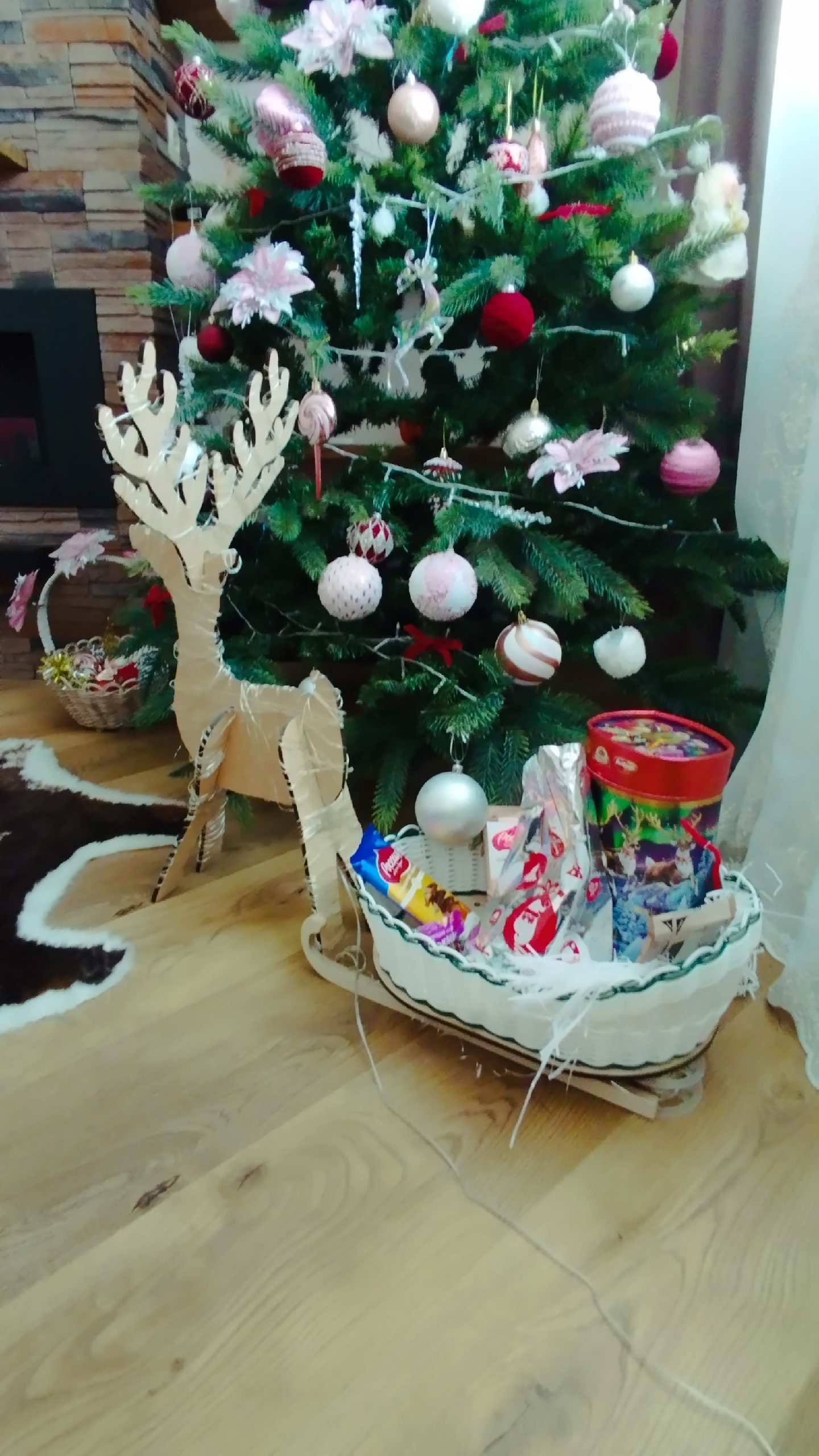 "С Рождеством Христовым! Подарите себе уют с ротангом – пишите в сообщения группы!"