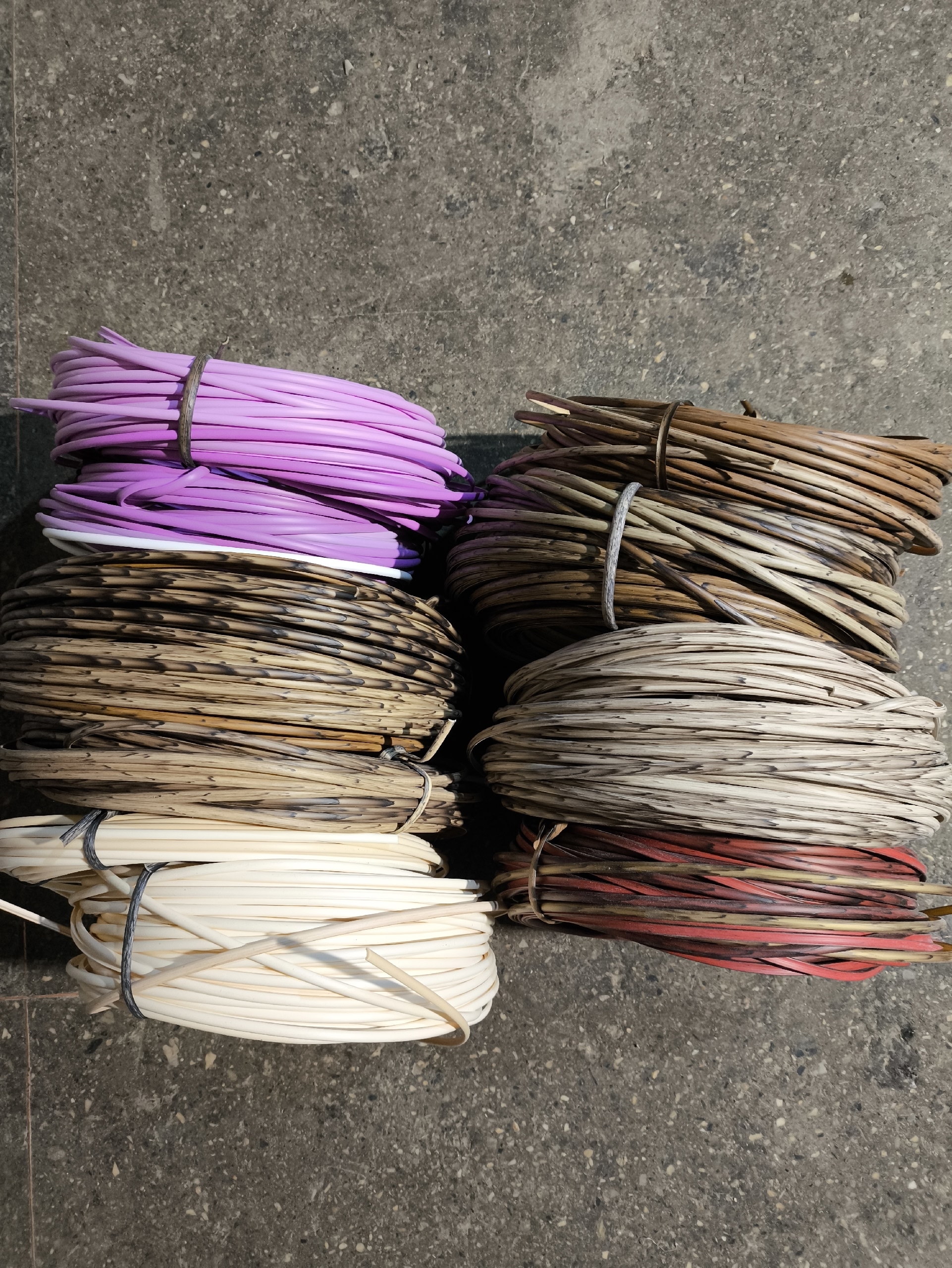 "Жесткие градиенты всего за 3444 рубля! Заказывайте с доставкой уже сейчас!"