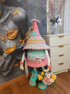 "Закажите яркие прутки Дуняша от Марины Богдановой — создайте уникальный стиль для вашего интерьера!"